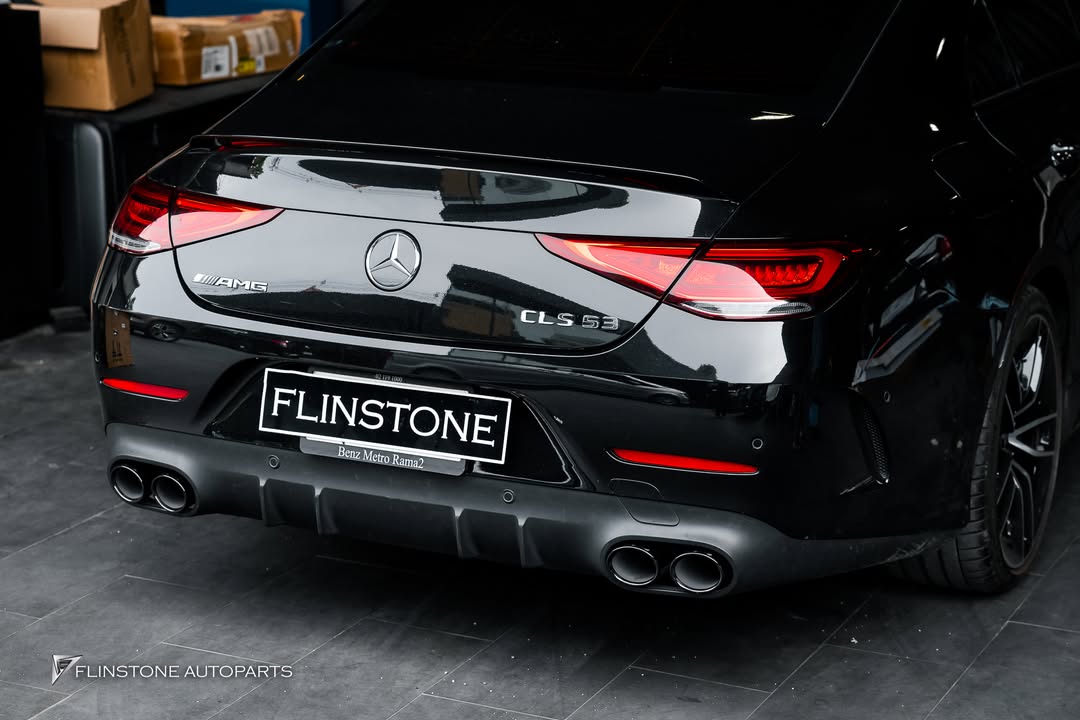 CLS53 AMG Black Tailpipe