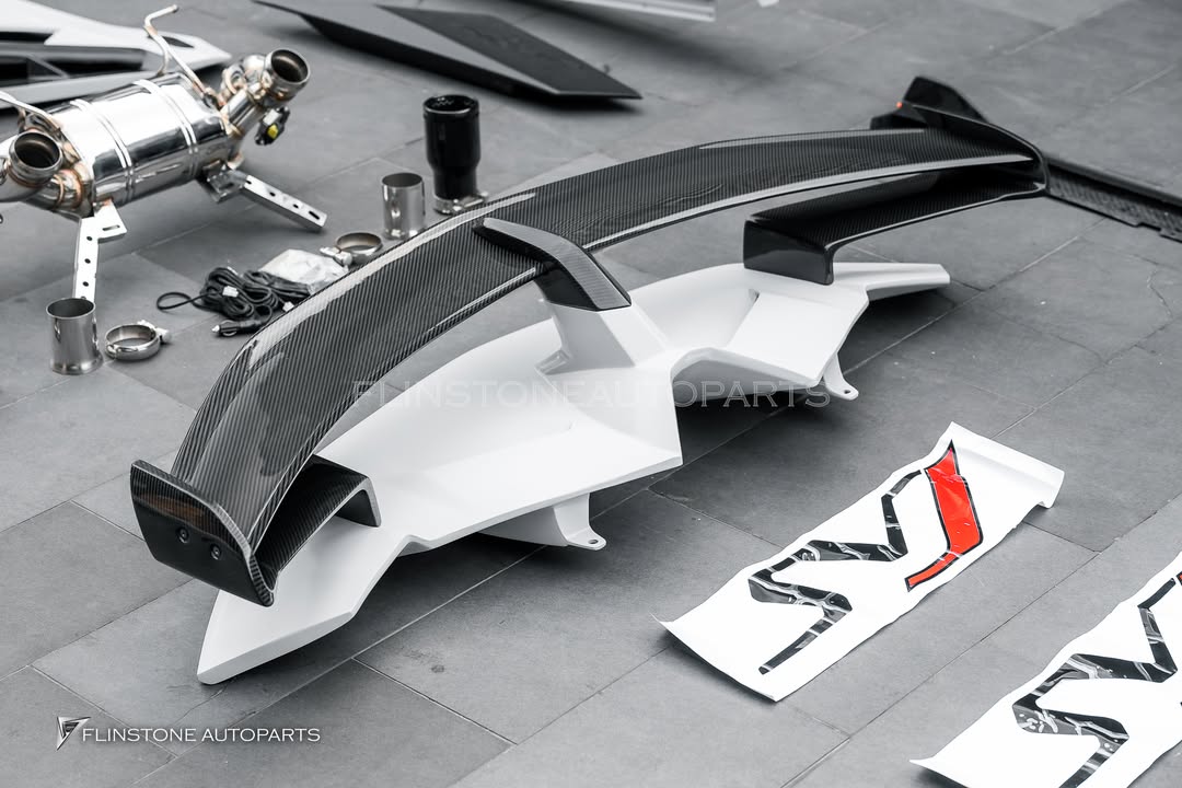 Lamborghini Aventador SVJ