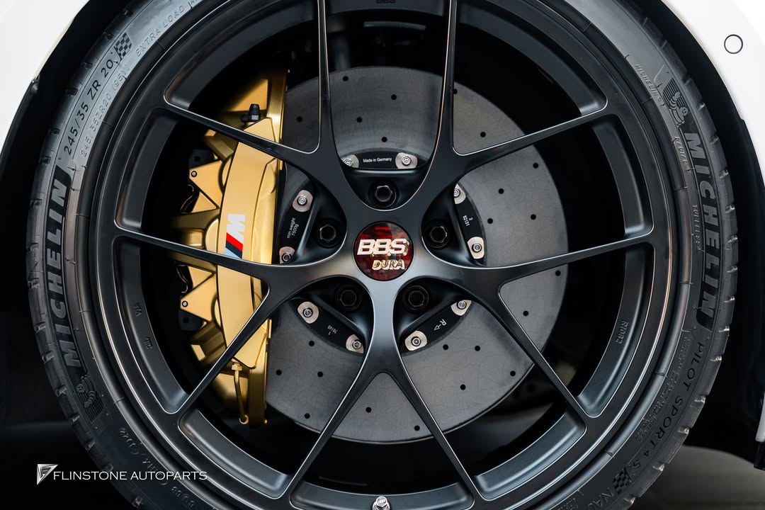 ชุดเบรคคาร์บอน BMW G20