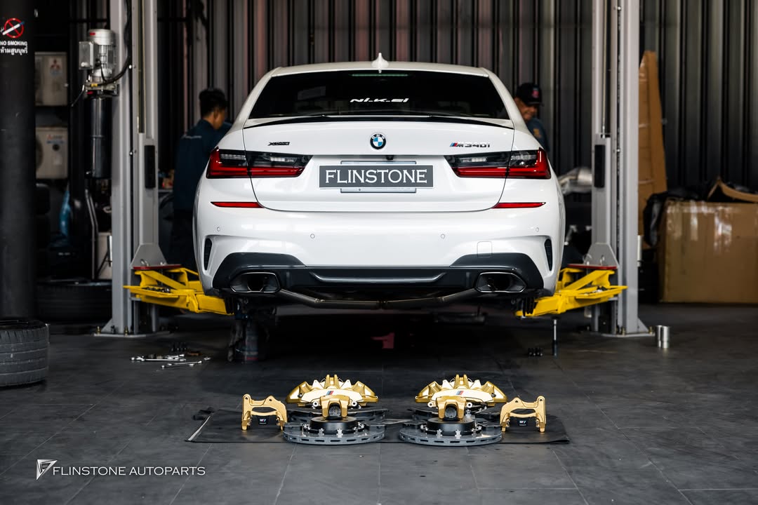 ชุดเบรคคาร์บอน BMW G20