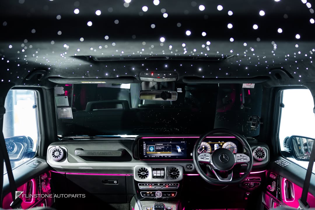 หลังคาดาว Mercedes G400d