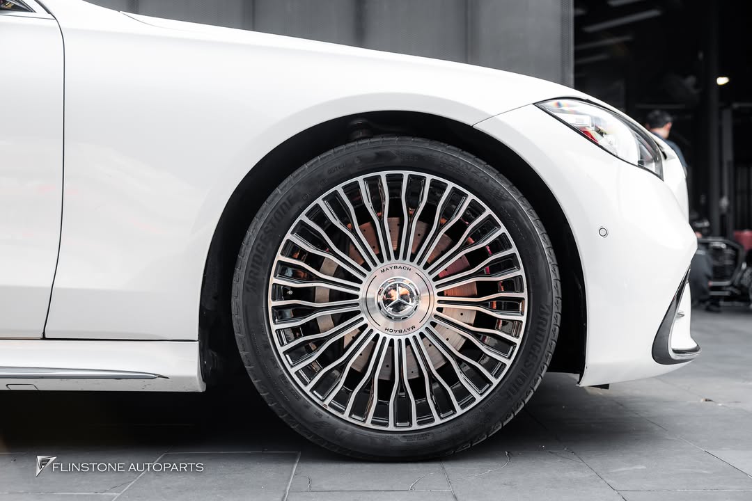 ล้อฟอจใน W223 S-Class