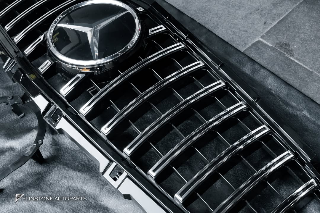 กระจังหน้ารถเบนซ์