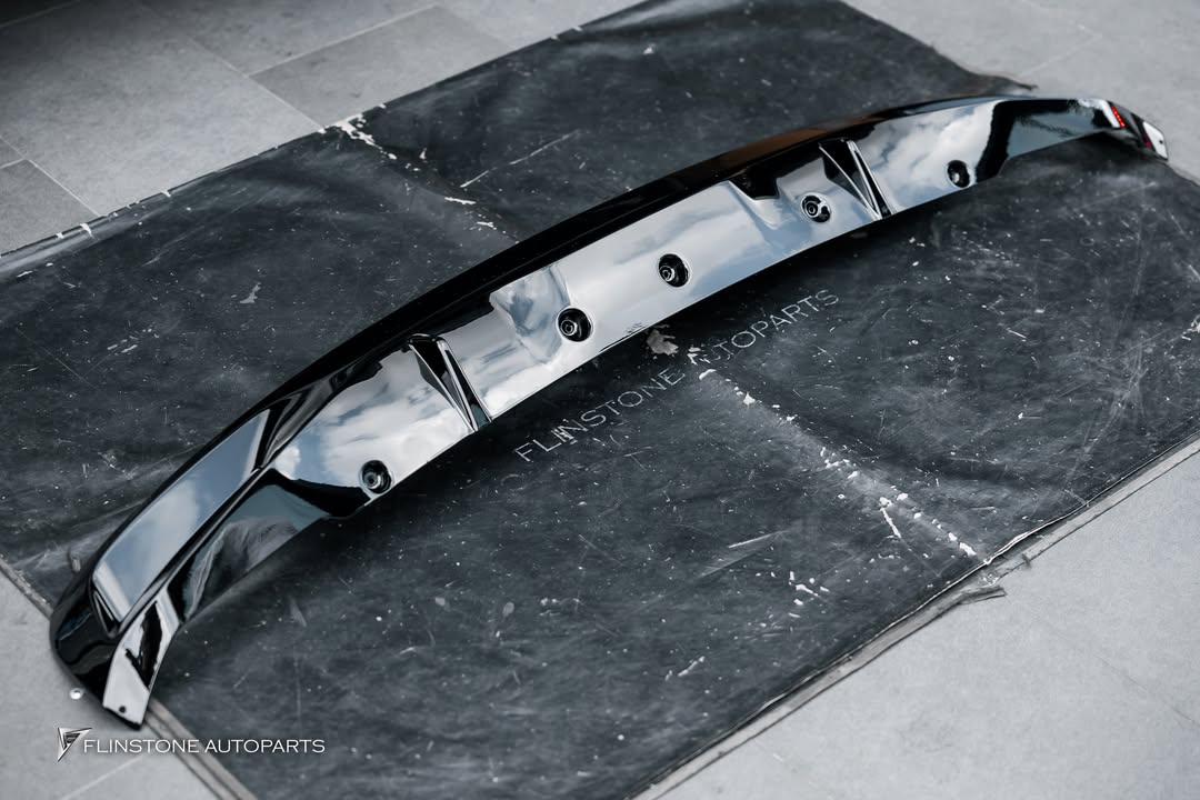 GT Carbon Rear Diffuser