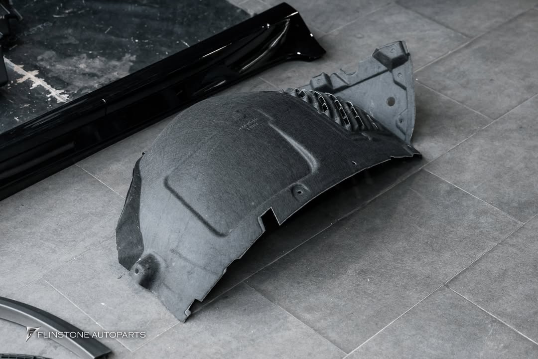 GLC63 AMG Side Skirt