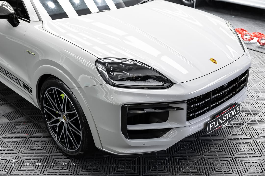 NEW PORSCHE Cayenne Coupe 2024