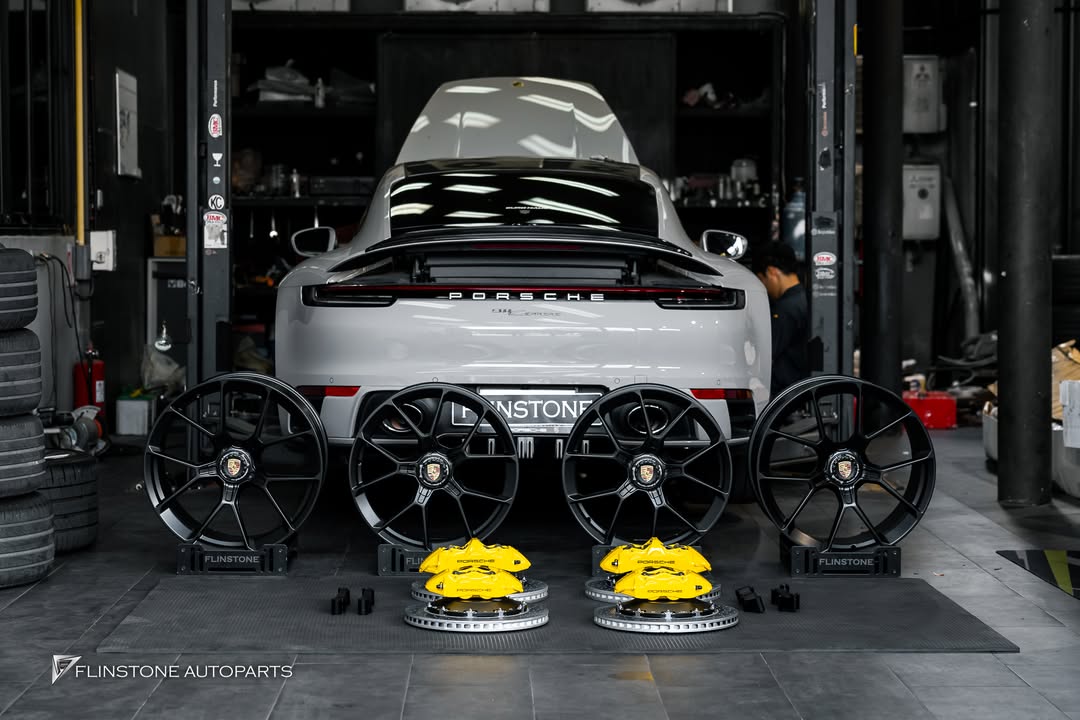 ล้อฟอจแท้สำหรับPORSCHE