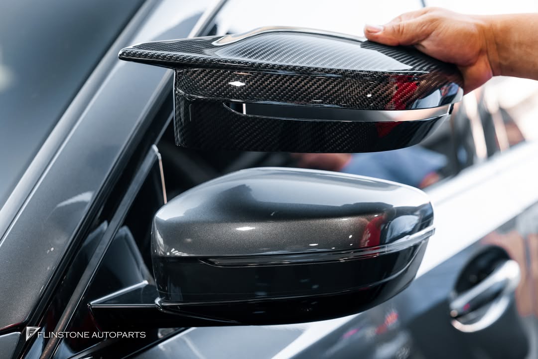 กระจกมองข้างคาร์บอนทรง M3