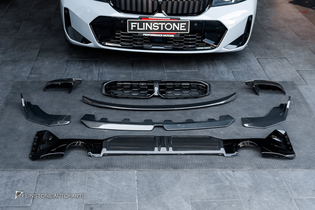 กระจังหน้าคาร์บอน