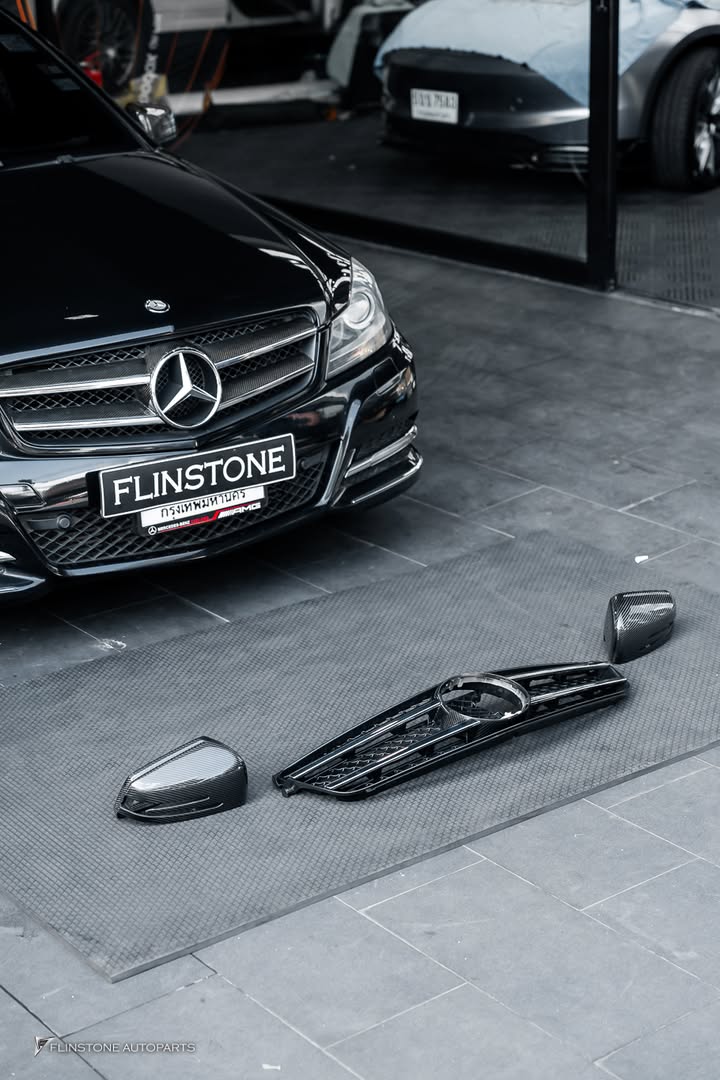 กระจกมองข้างคาร์บอน