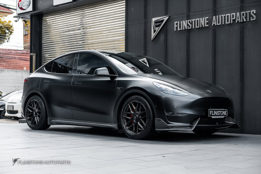 ADRO Carbon Fiber Side Skirt