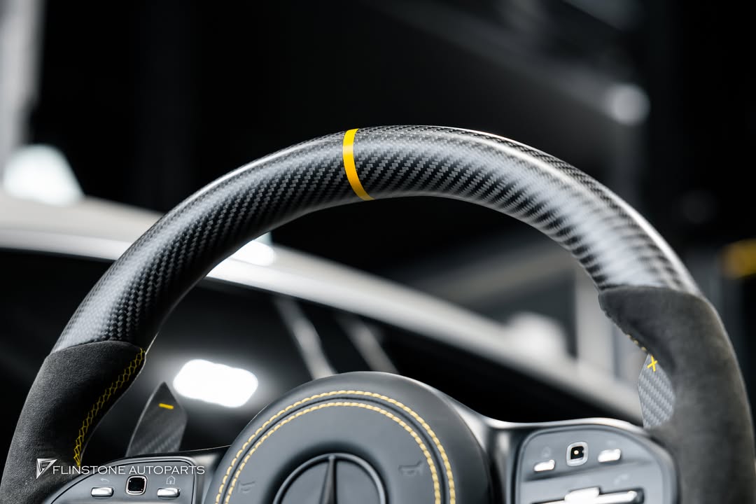 พวงมาลัยคาร์บอน CLS-Class