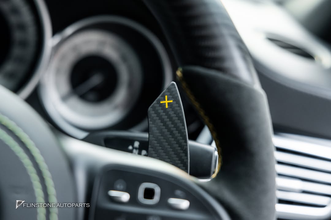 พวงมาลัยคาร์บอน CLS-Class