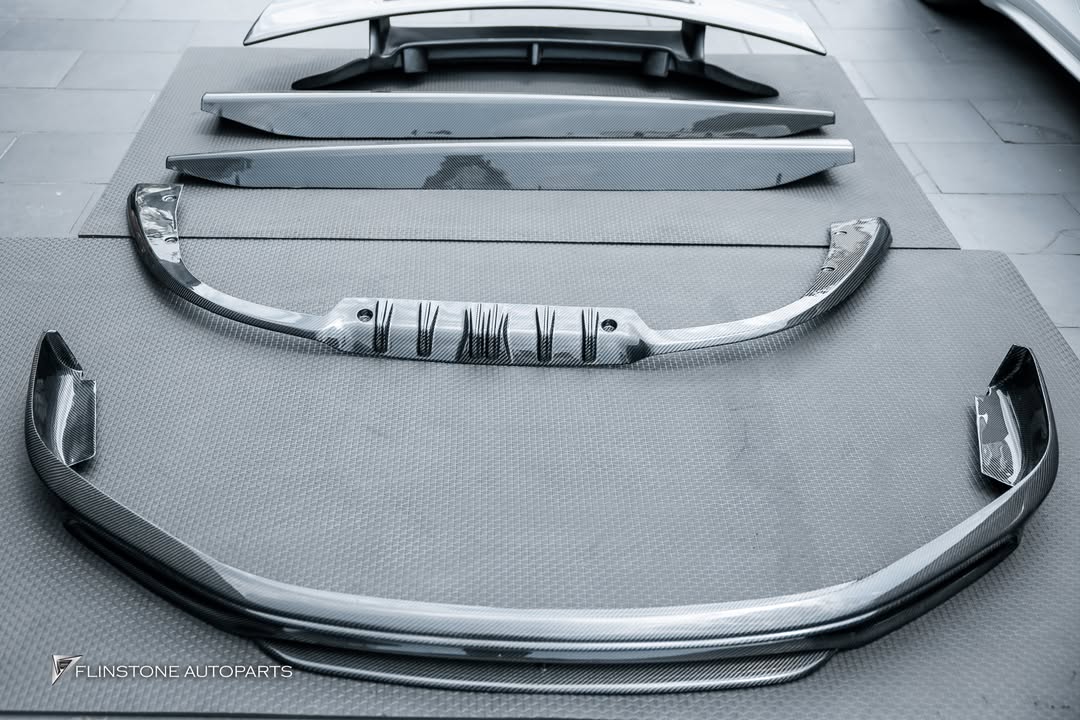 TECHART Carbon Side Skirt