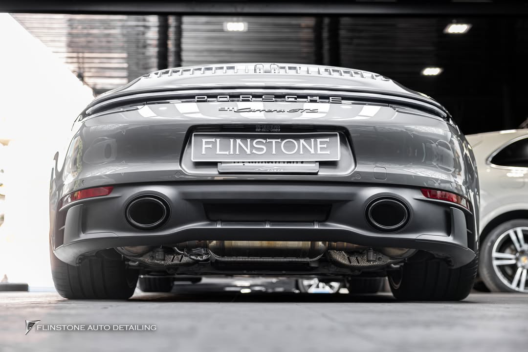 Porsche 992 Carrera Cabriolet