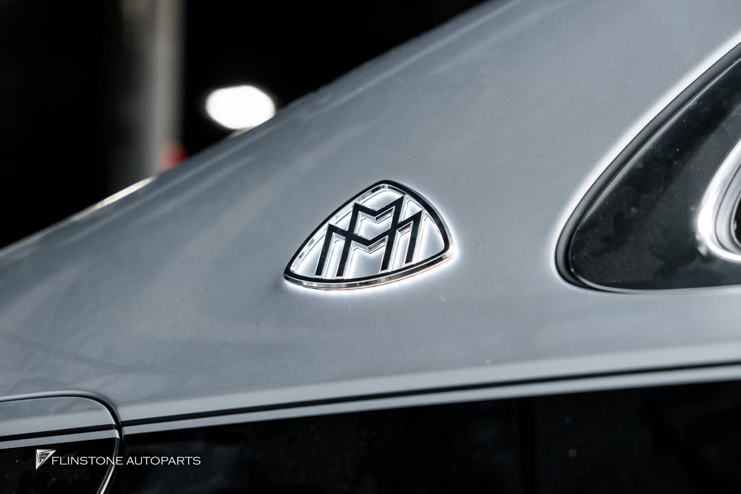 MAYBACH Front Hood Emblem