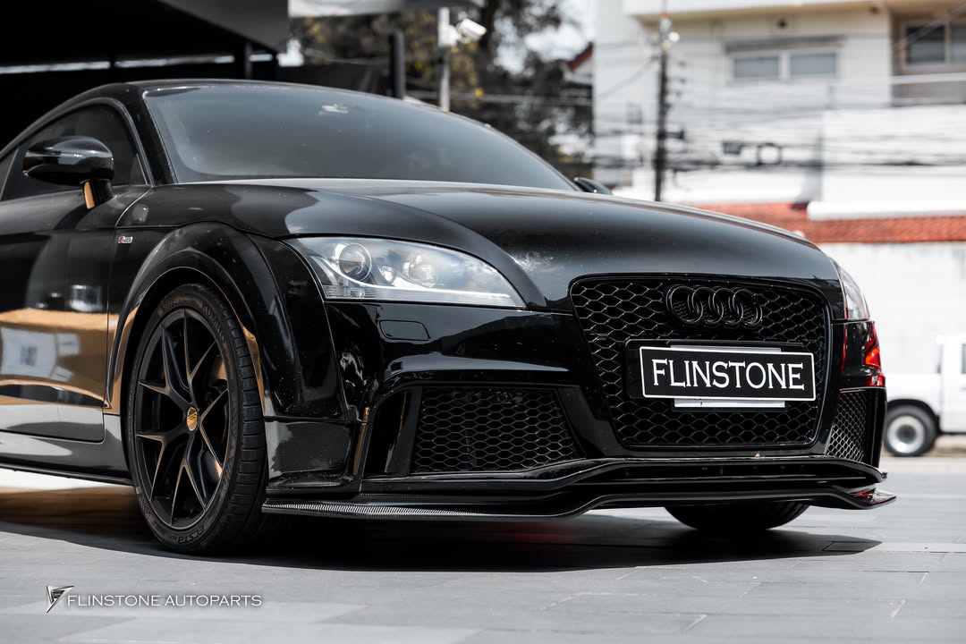AUDI TT Customization
