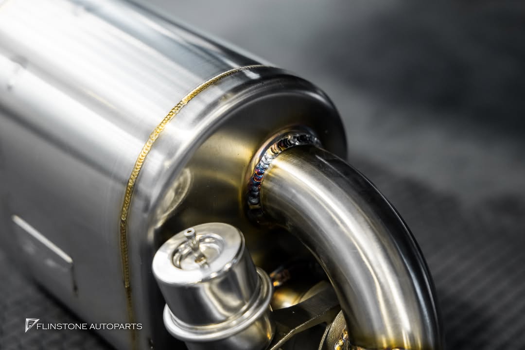 Porsche GT3 RS exhaust