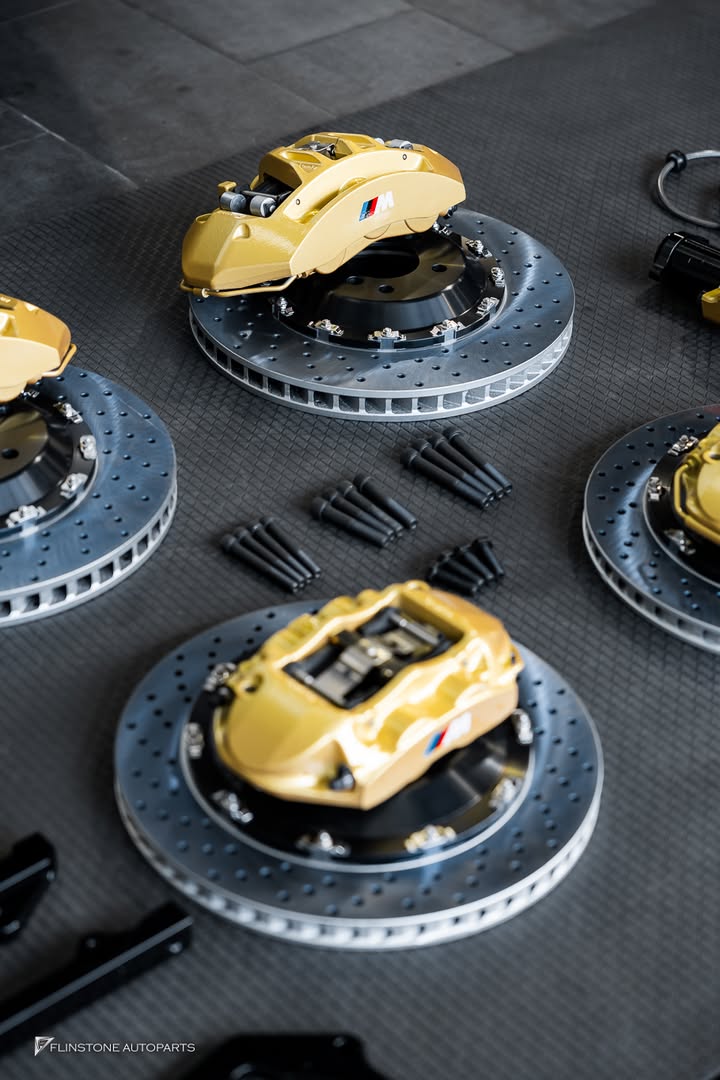 การติดตั้งชุดเบรค F10 M5