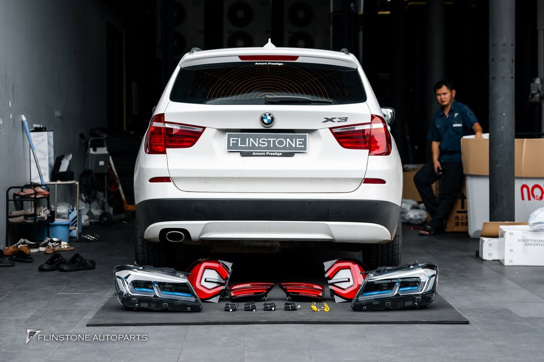 BMW X3M LCI Taillight