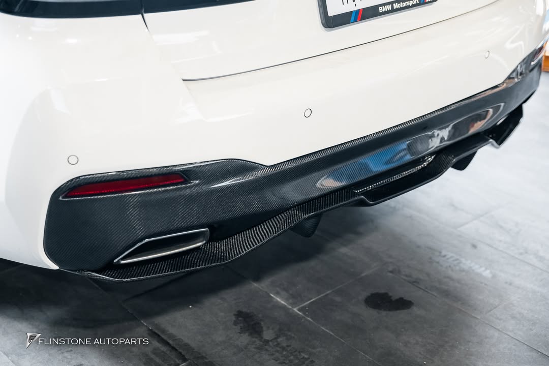 Carbon Fiber Side Mirror Housing