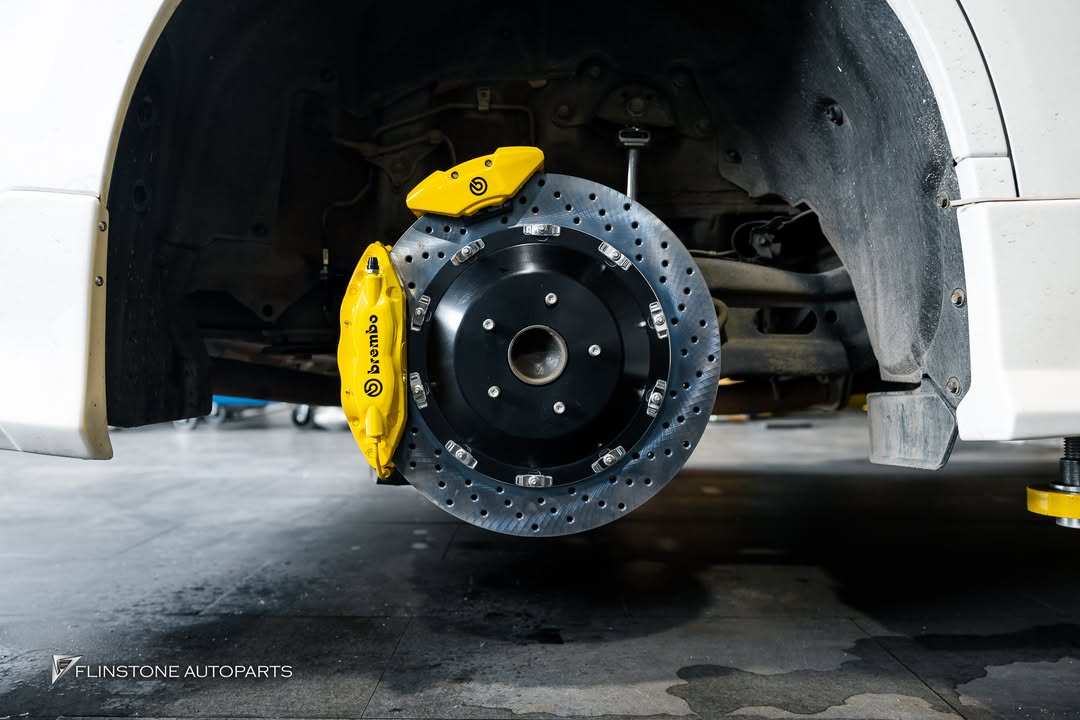 การติดตั้งชุดเบรค BREMBO