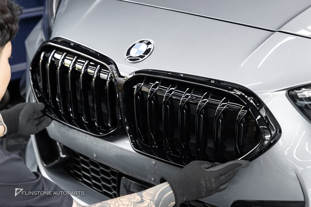 กระจังหน้าสีดำสำหรับ BMW F44 Series 2