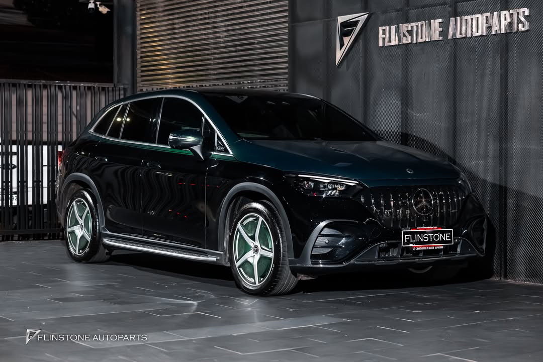 การติดตั้งกระจังหน้า EQE53 AMG