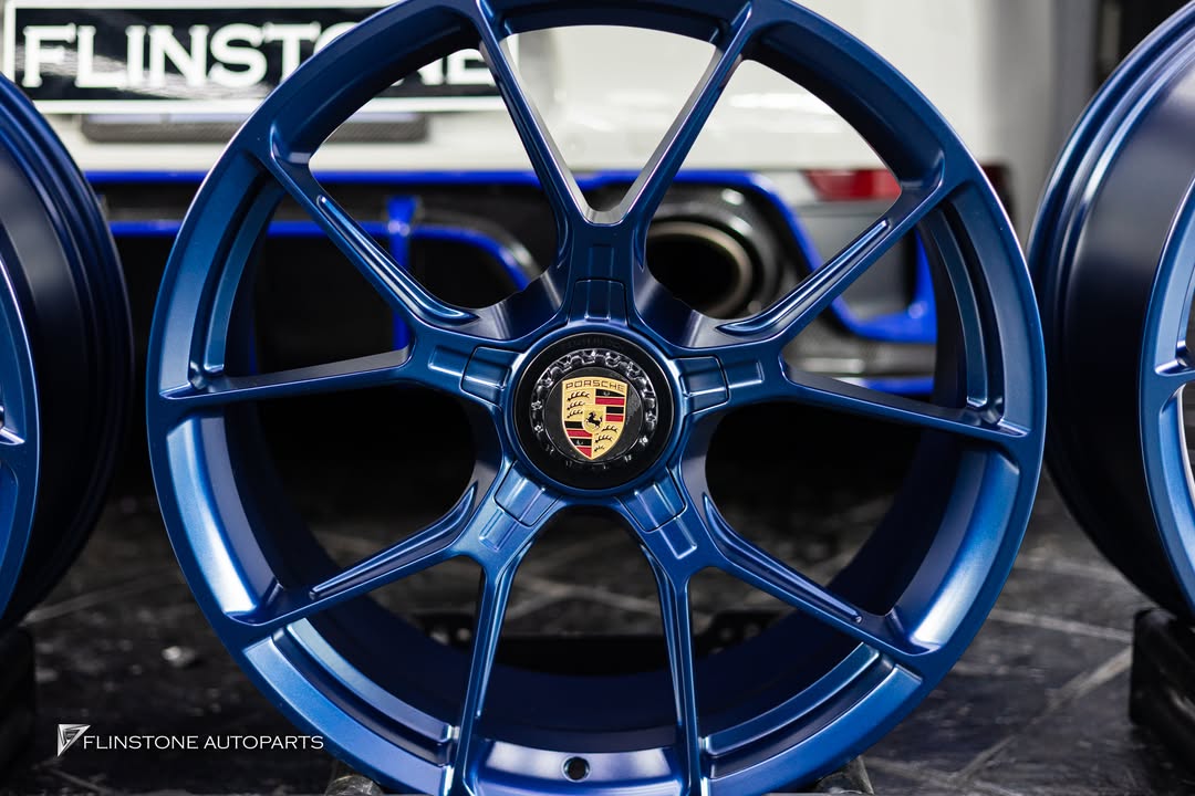 Porsche 992 Carrera