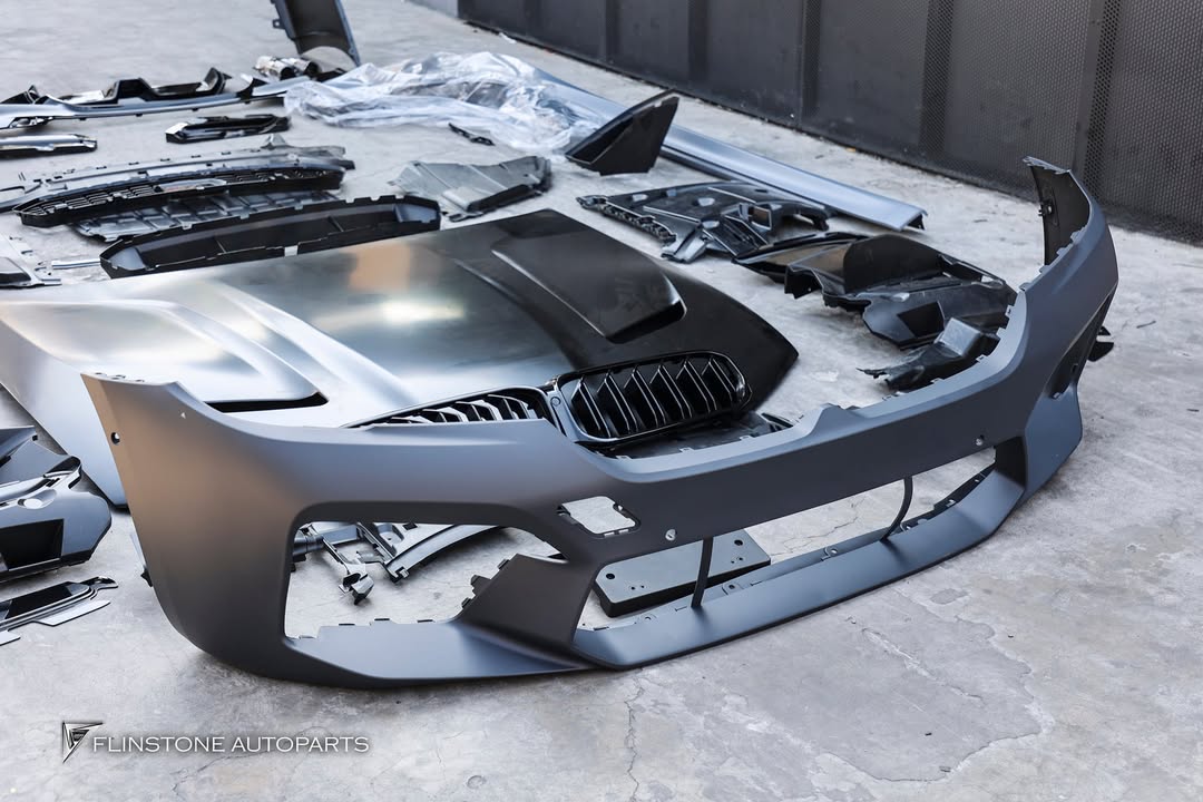 BMW G30 LCI Body Kit