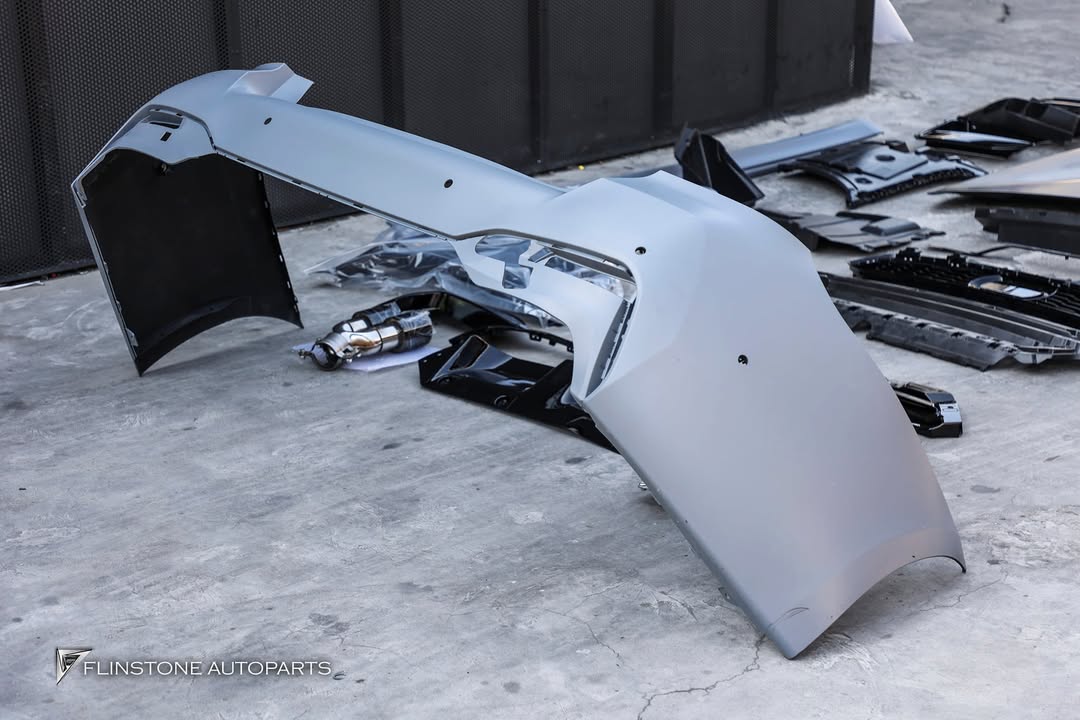 BMW G30 LCI Body Kit