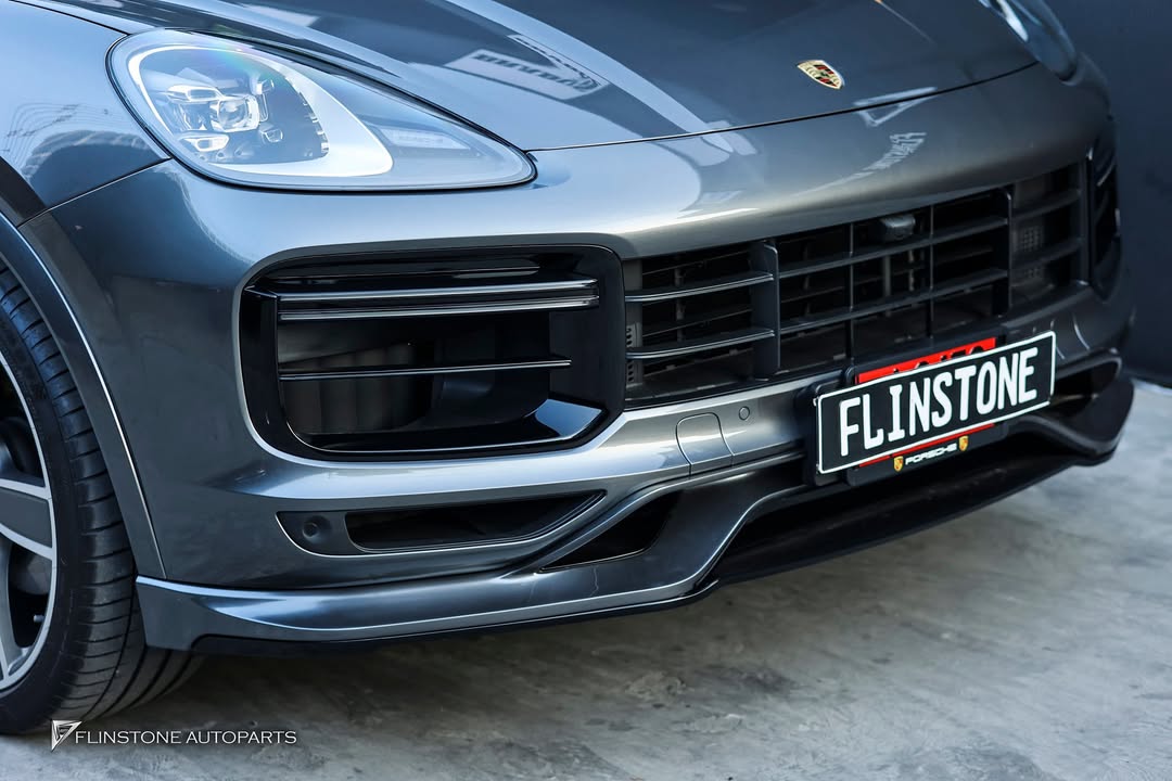 Porsche Cayenne Rear View