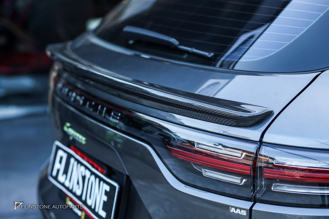 Porsche Cayenne Front View