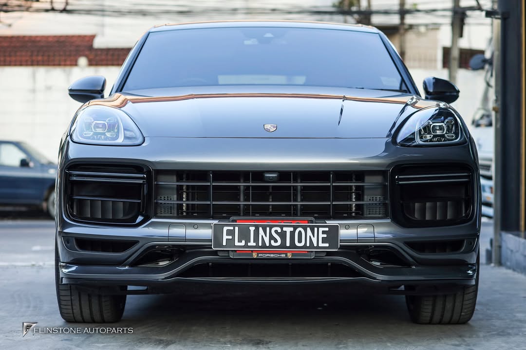 Porsche Cayenne Turbo S Front Bumper