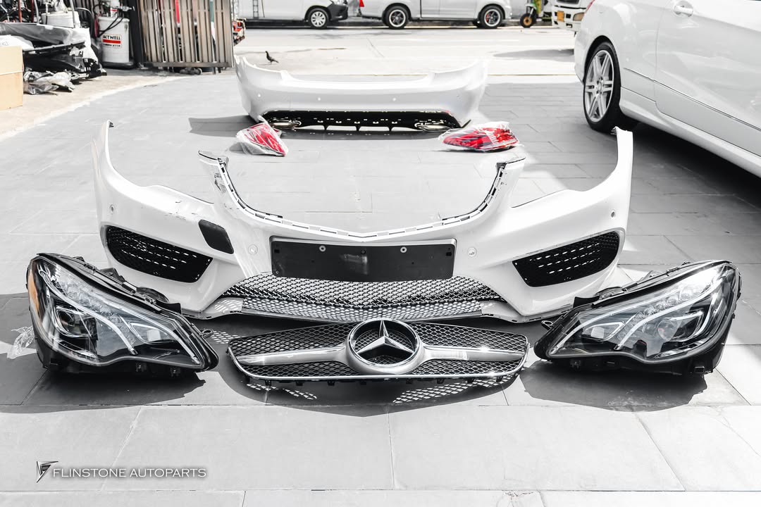 W207 Accessories