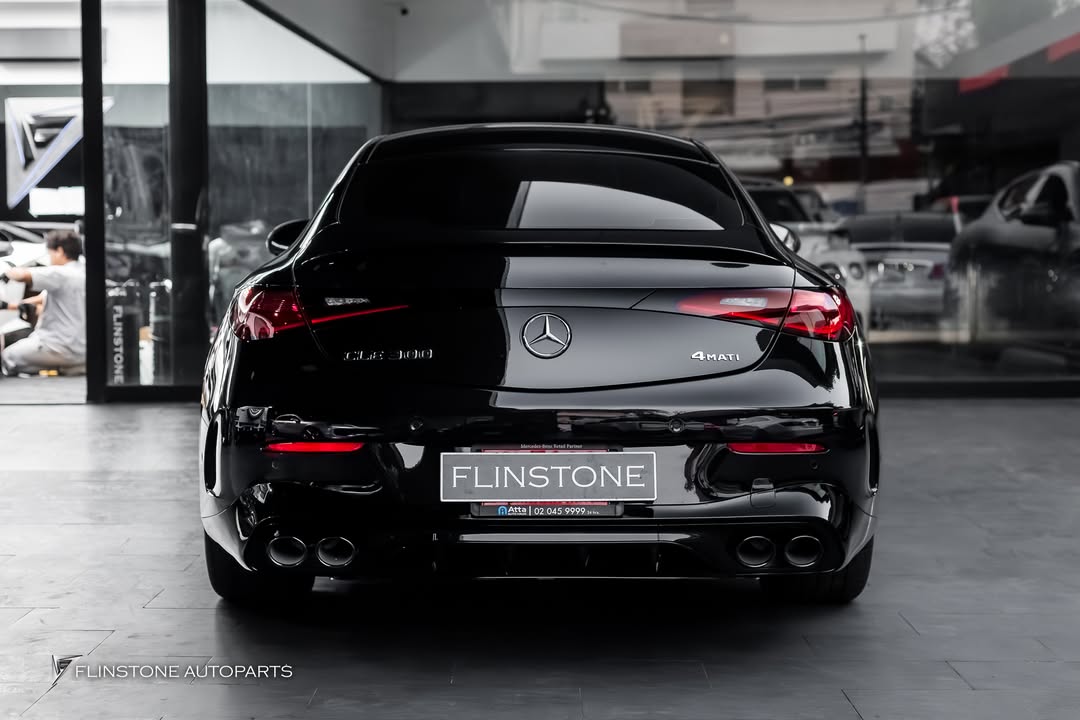 สปอยเลอร์ท้าย CLE53 AMG