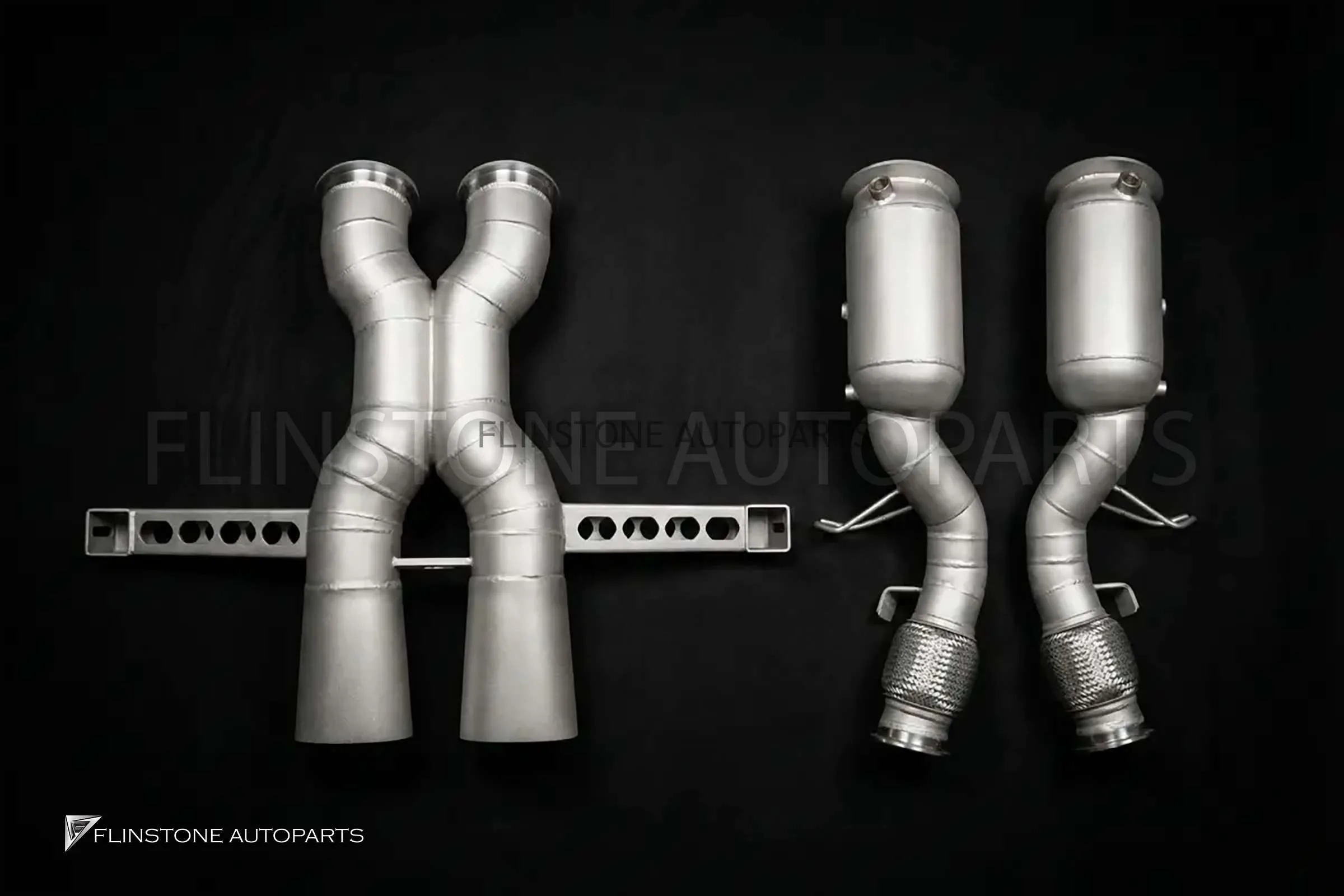 ชุดท่อ Straight Pipe Grail Automotive สำหรับ Lamborghini Temerario