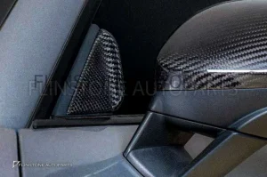แผ่นแปะฐานสามเหลี่ยมกระจก Carbon Fiber PORSCHE 991 981 718