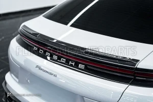 สปอยเลอร์ Carbon Fiber Porsche Panamera 976 ทรง USUS AUTOCLAVE