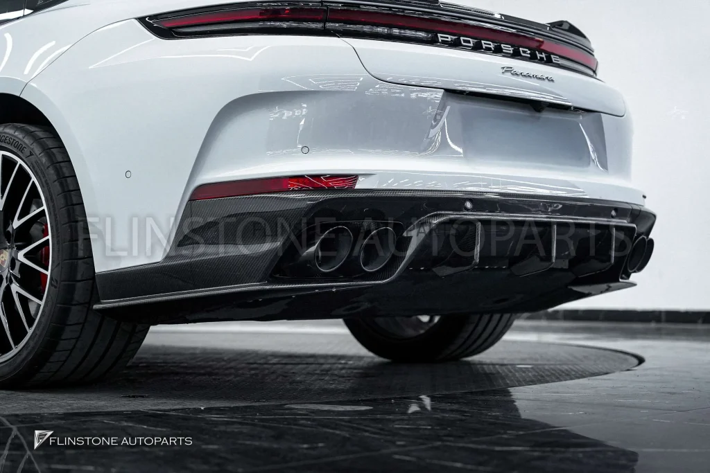 ดิฟฟิวเซอร์ท้าย Carbon Fiber Porsche Panamera 976 ทรง USUS AUTOCLAVE