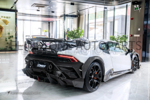 ชุดแต่ง Widebody Carbon CMST รอบคัน Lamborghini Huracan