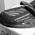 กระจกมองข้าง Carbon Fiber LAMBORGHINI URUS แบรนด์ USUS Autoclave