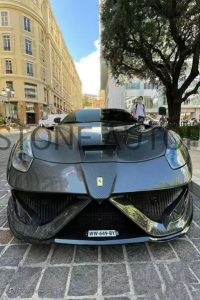 ชุดแต่งรอบคัน Ferrari F12 Berlinetta ทรง Mansory