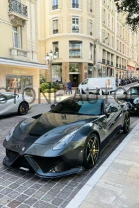 ชุดแต่งรอบคัน Ferrari F12 Berlinetta ทรง Mansory