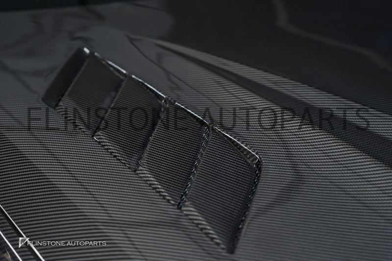 ฝากระโปรงหน้า Carbon Fiber BMW X5 G05 LCI ทรง TAKD