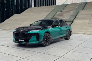 ชุดแต่งรอบคัน Carbon Fiber BMW i7 G70 ทรง Larte Design