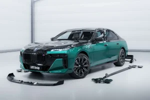 ชุดแต่งรอบคัน Carbon Fiber BMW i7 G70 ทรง Larte Design