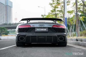ชุดแต่งรอบคัน Carbon Fiber R8 ทรง Paktechz