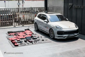 ชุดเปลี่ยนโฉมภายใน PORSCHE Cayenne 958.2 2024