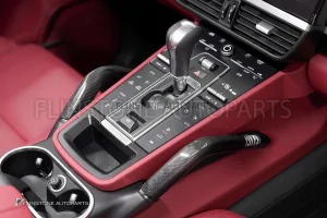 ชุดเปลี่ยนโฉมภายใน PORSCHE Cayenne 958.2 2024